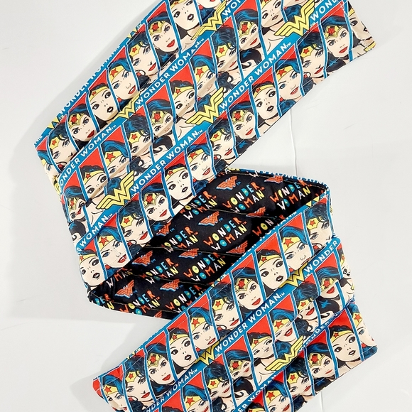 Wonder Woman, therapeutic heating-cooling rice bag, heat pad, cold pack - Picture 3 of 6